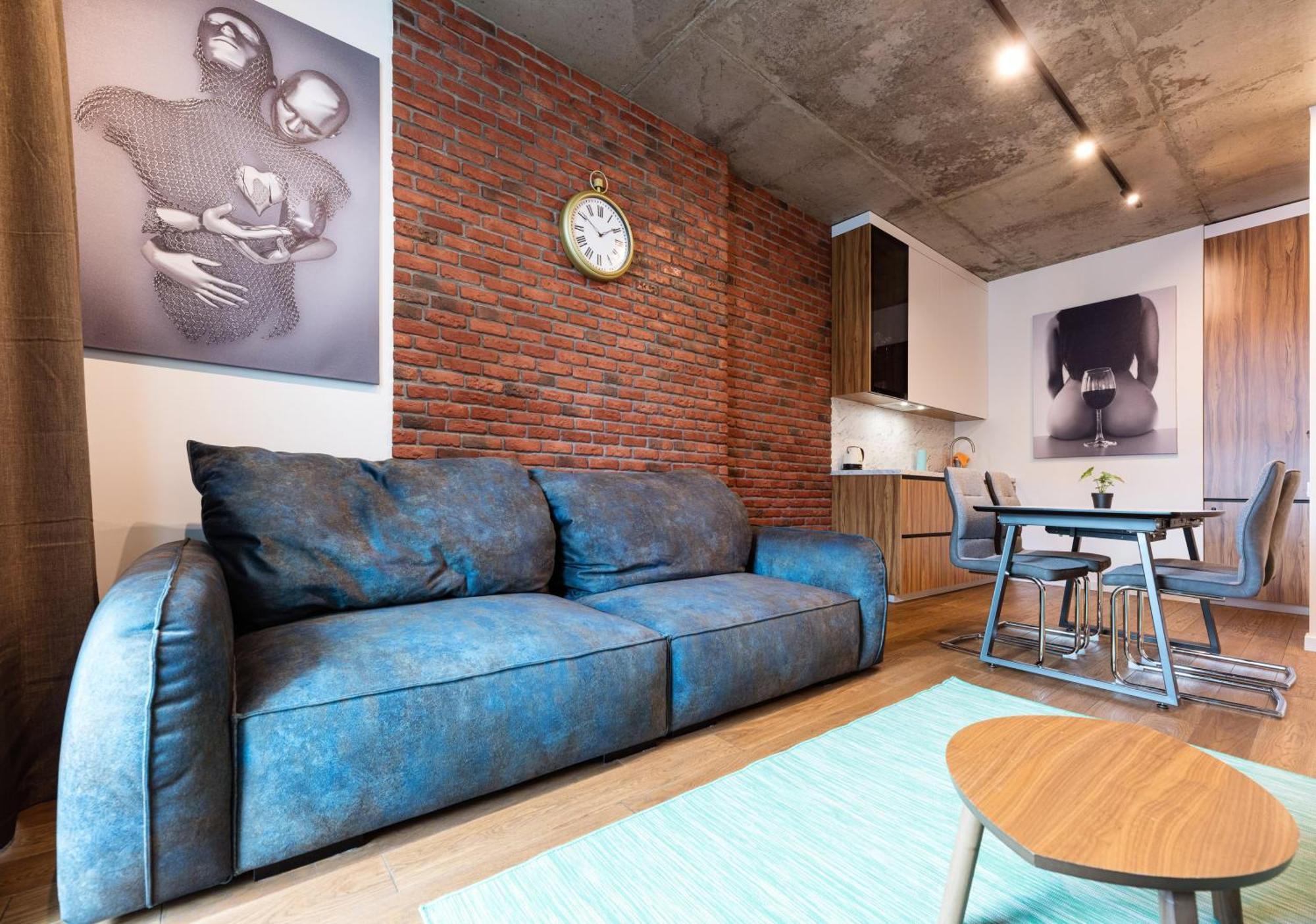 Manhattan Apartment
