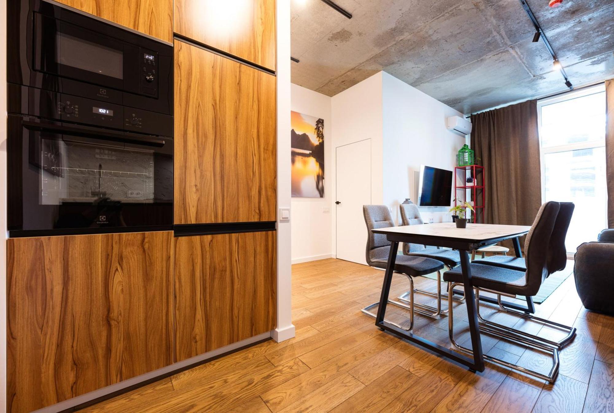 Manhattan Apartment